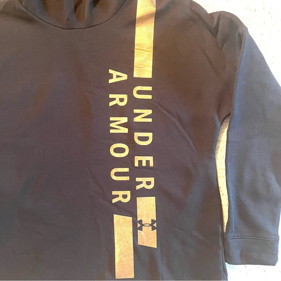UNDER ARMOUR Oversized Hoodie Sweatshirt in Black with Gold Logo - Medium - Picture 3 of 8